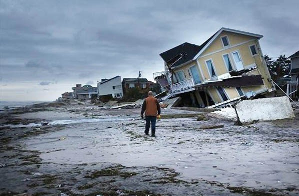 Natural catastrophes, man-made disasters cost 186mil USD in 2012 - ảnh 1